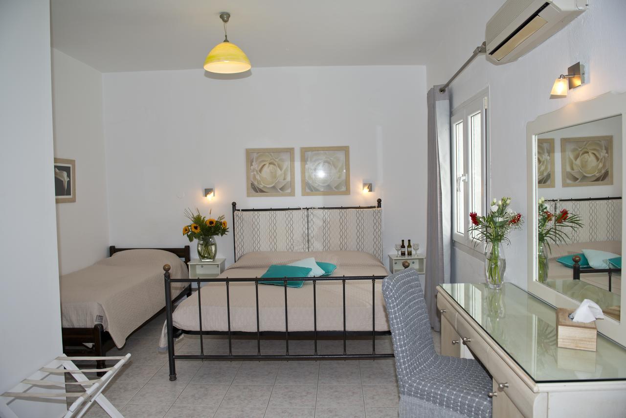 Fraskoula's 2* Agios Stefanos (Mykonos)