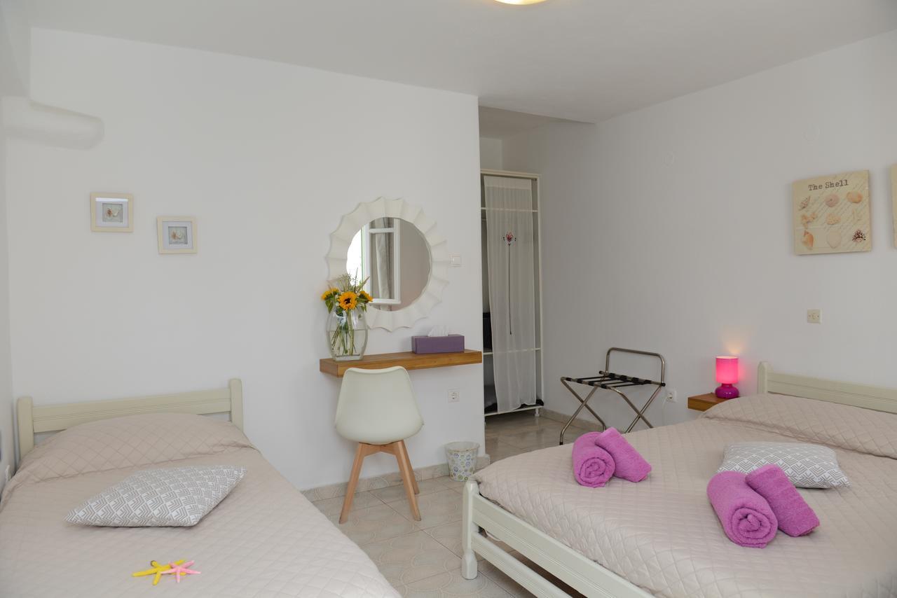 Fraskoula's 2* Agios Stefanos (Mykonos)