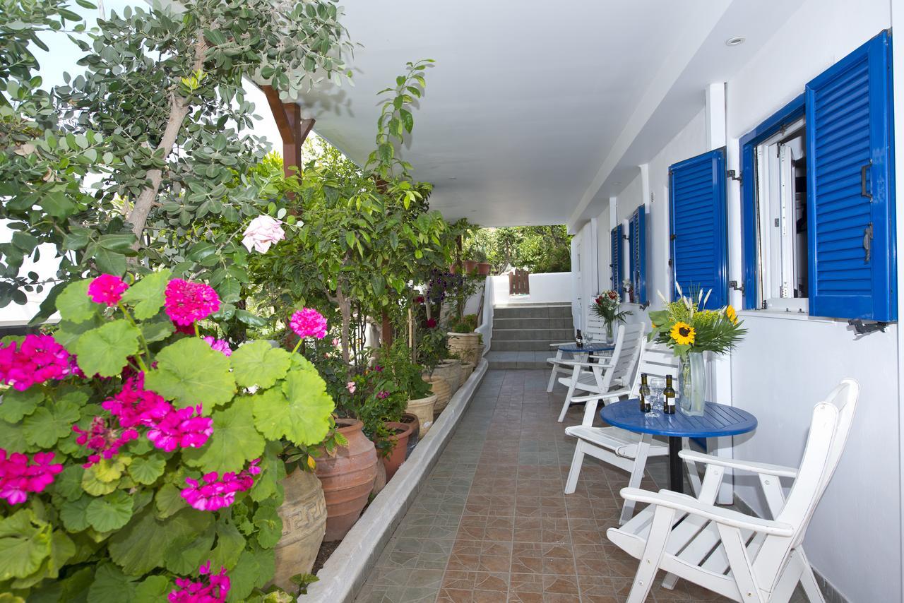 Fraskoula's Agios Stefanos (Mykonos)